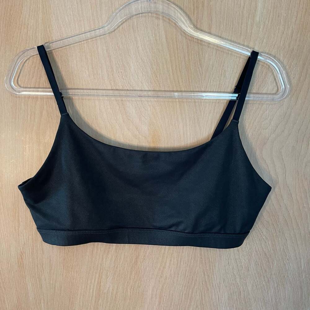 Essential Low Impact Sports Bra Fabletics